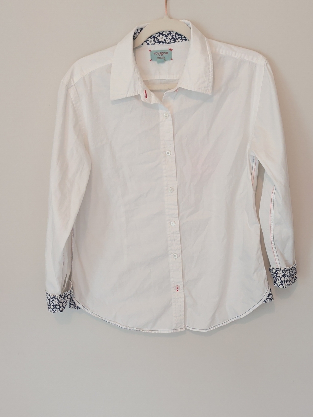 Voyageur By Mersa Women's White Button-Down Shirt- Size Small